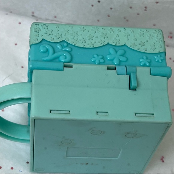 Littlest Pet Shop Teeny Tiniest Pet Playset LPS - Picture 11 of 12